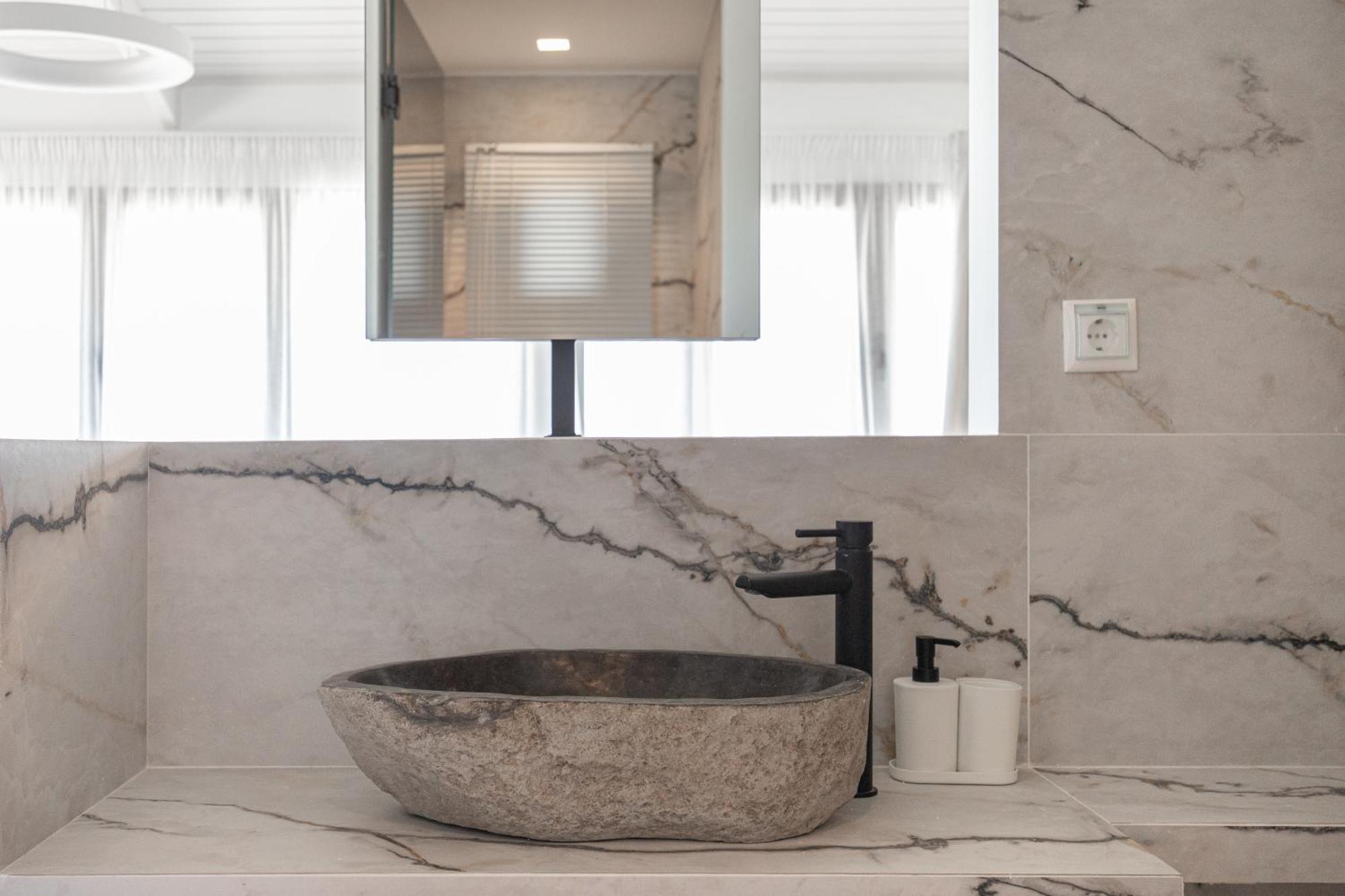 Hotel Marble Luxury Karteros