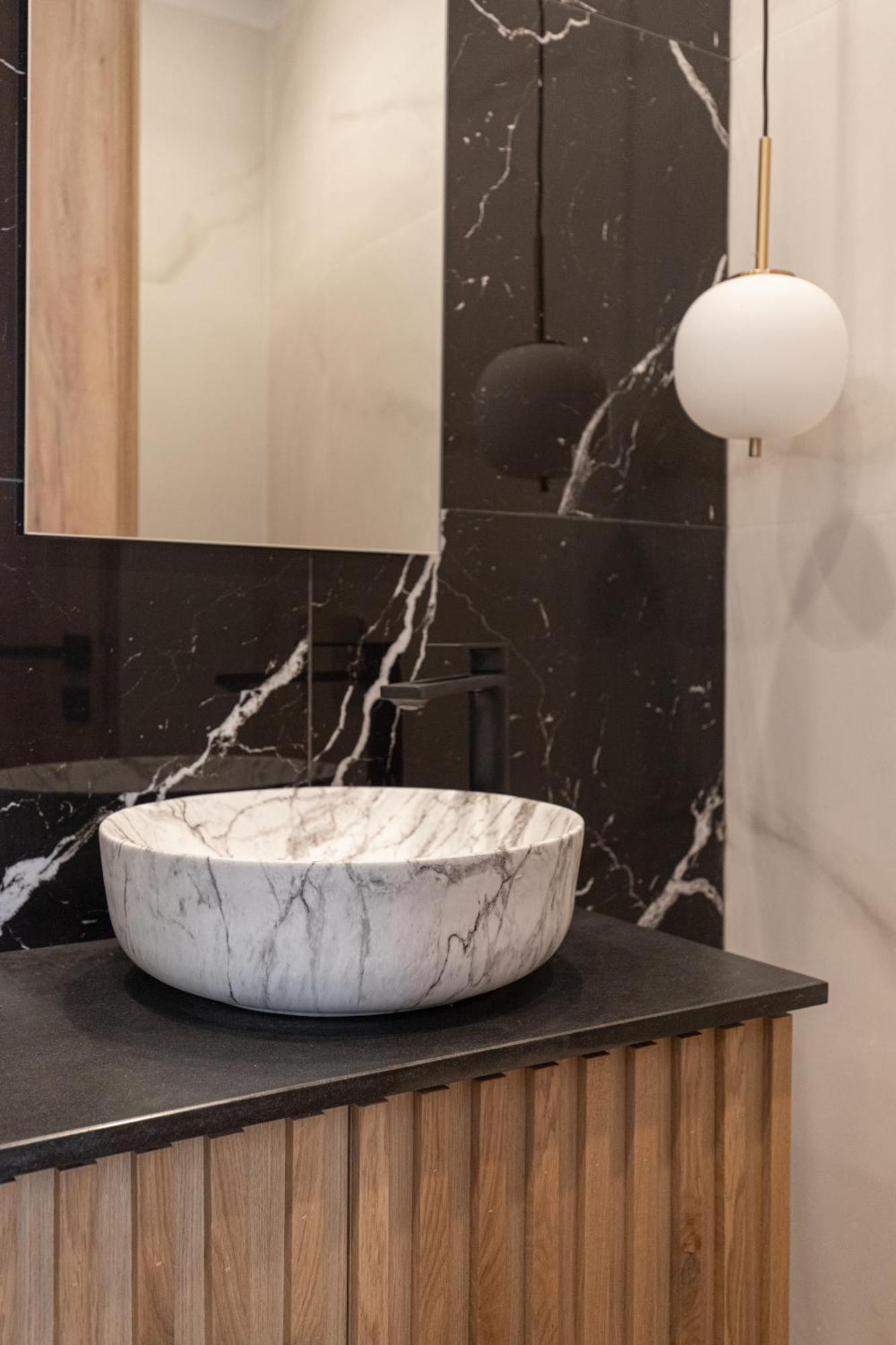 Marble Luxury *