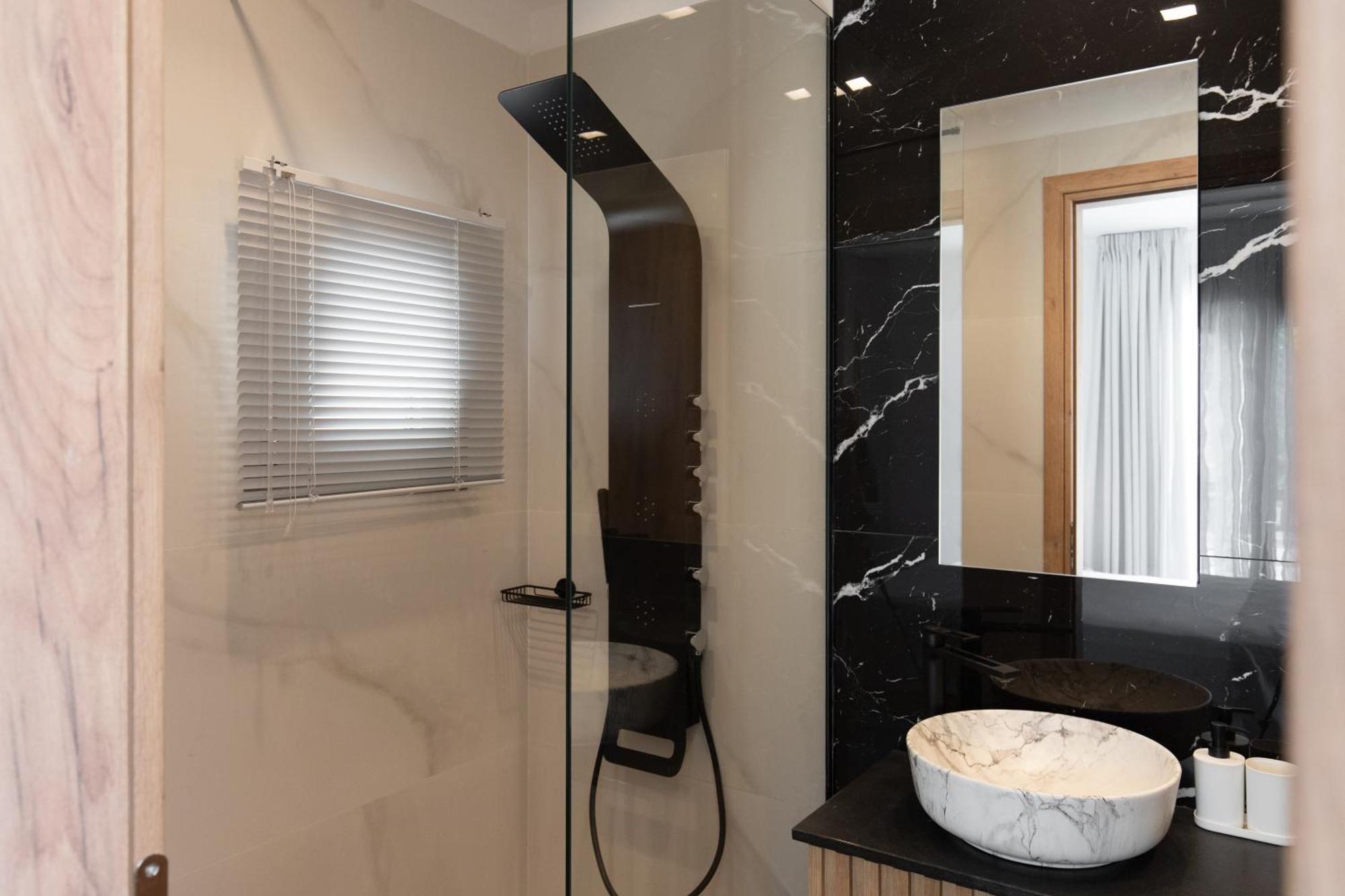 Hotel Marble Luxury Karteros